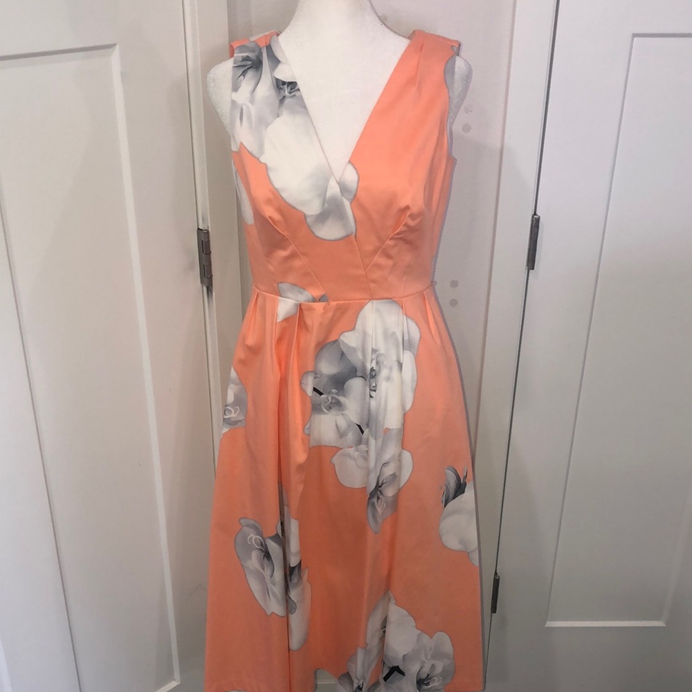 Calvin Klein Peach Sleeveless V-neck A-line Mid Summer spring floral